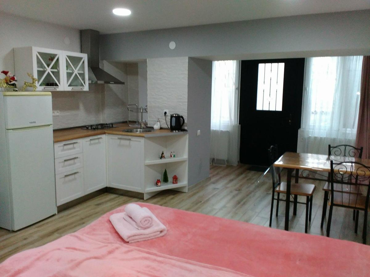 Boutique Apartment 17 Тбилиси Екстериор снимка