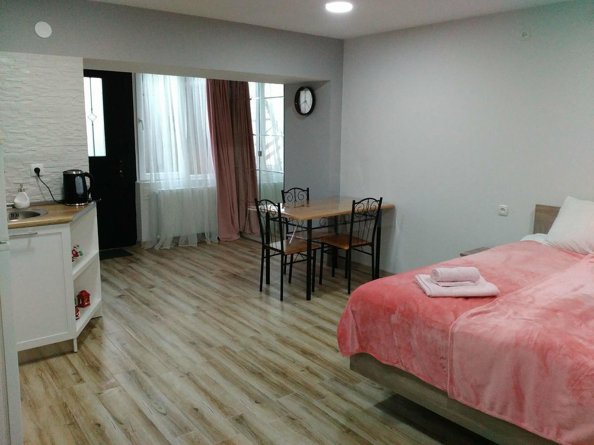Boutique Apartment 17 Тбилиси Екстериор снимка