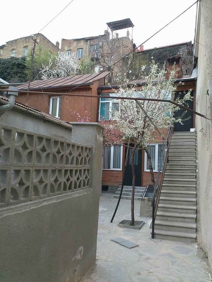 Boutique Apartment 17 Тбилиси Екстериор снимка