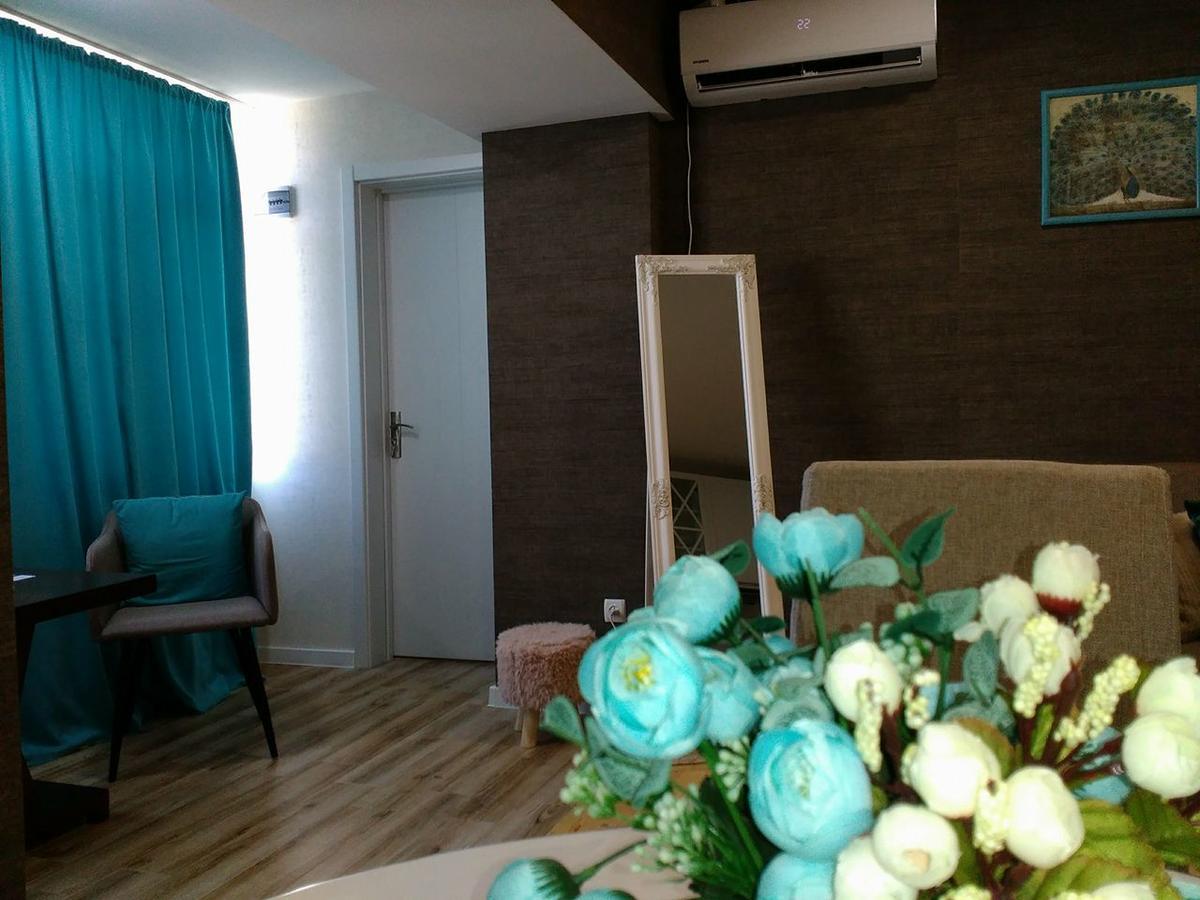 Boutique Apartment 17 Тбилиси Екстериор снимка